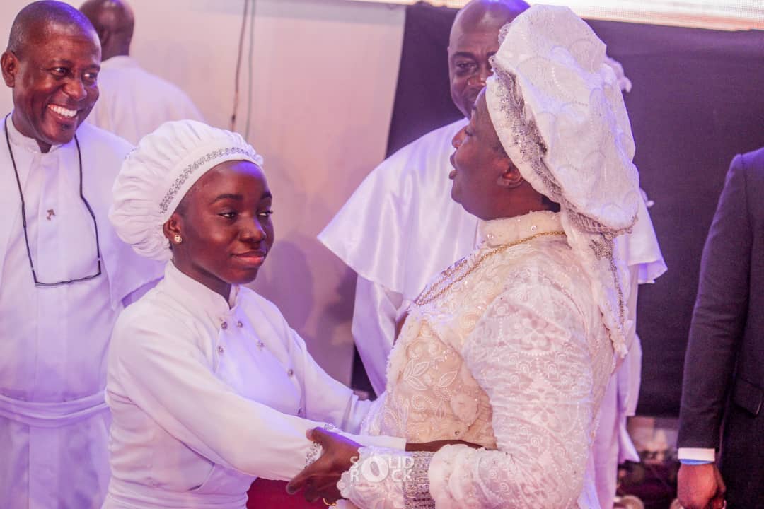 Mother Ajayi gives scholarship to Tunmise Adeyemi, Psalm 119 reciter